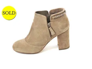 Chanel Suede Boots Size 38.5 It (8.5 Us)