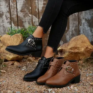 Chic Studded Buckle Chelsea Boots for Fashionistas