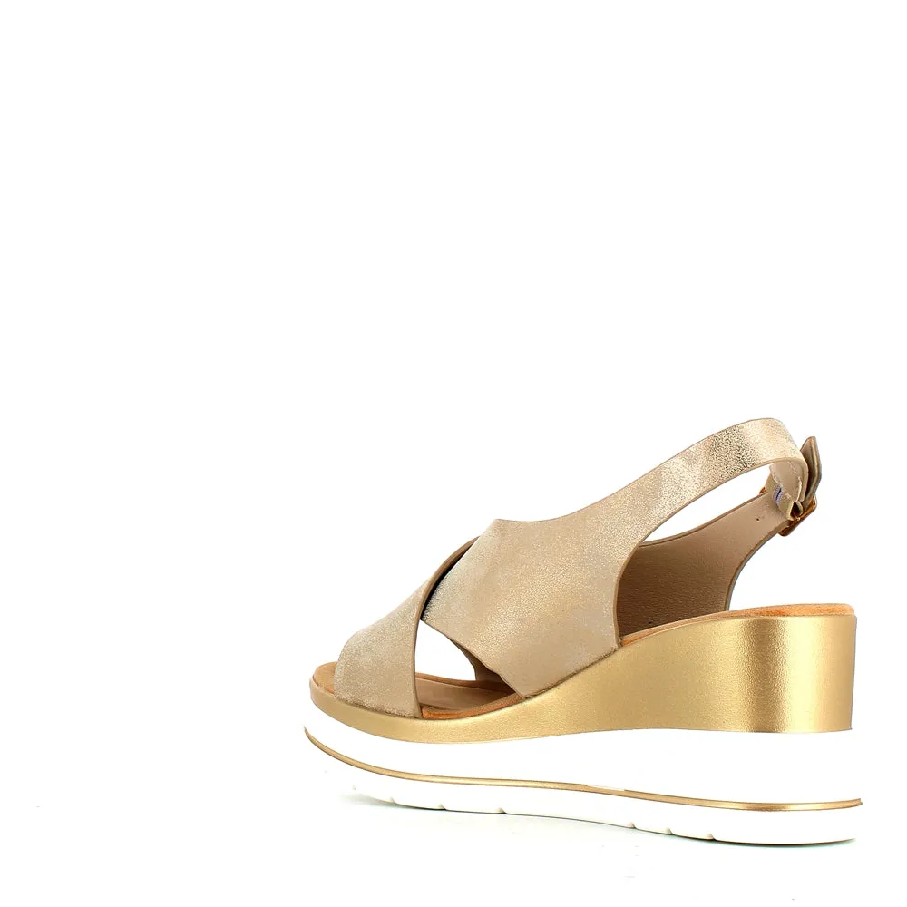 Cinders Edit Criss Wedge Sandal Soft Gold