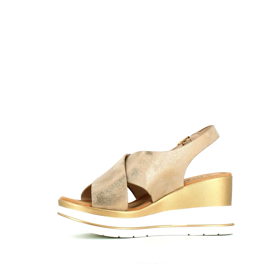 Cinders Edit Criss Wedge Sandal Soft Gold