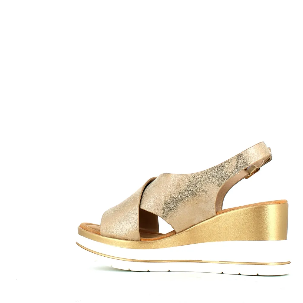 Cinders Edit Criss Wedge Sandal Soft Gold