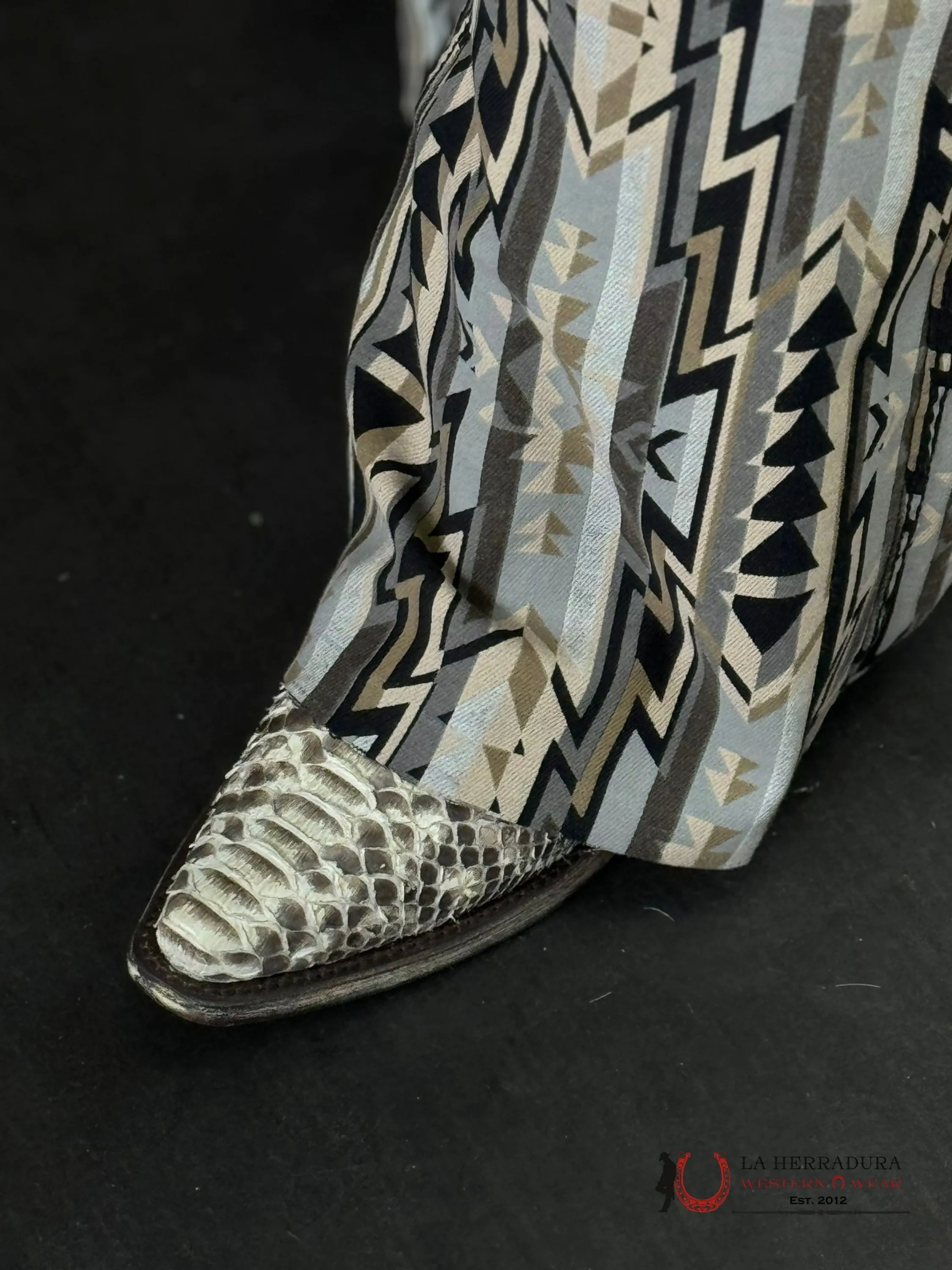 CORRAL BOOT LD NATURAL PYTHON SNIP TOE