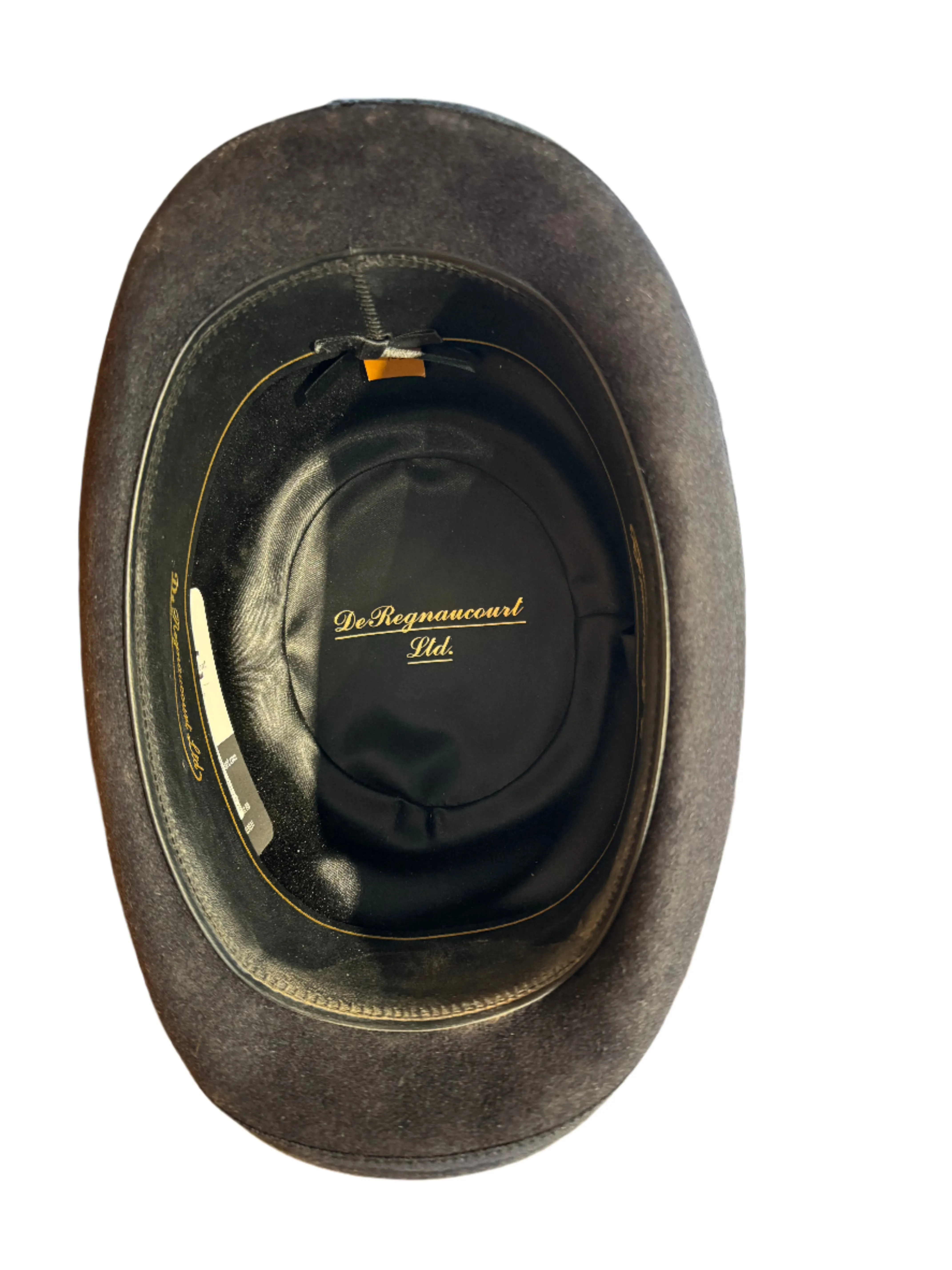 DeRegnaucourt, Dark Navy Derby, 6 7/8