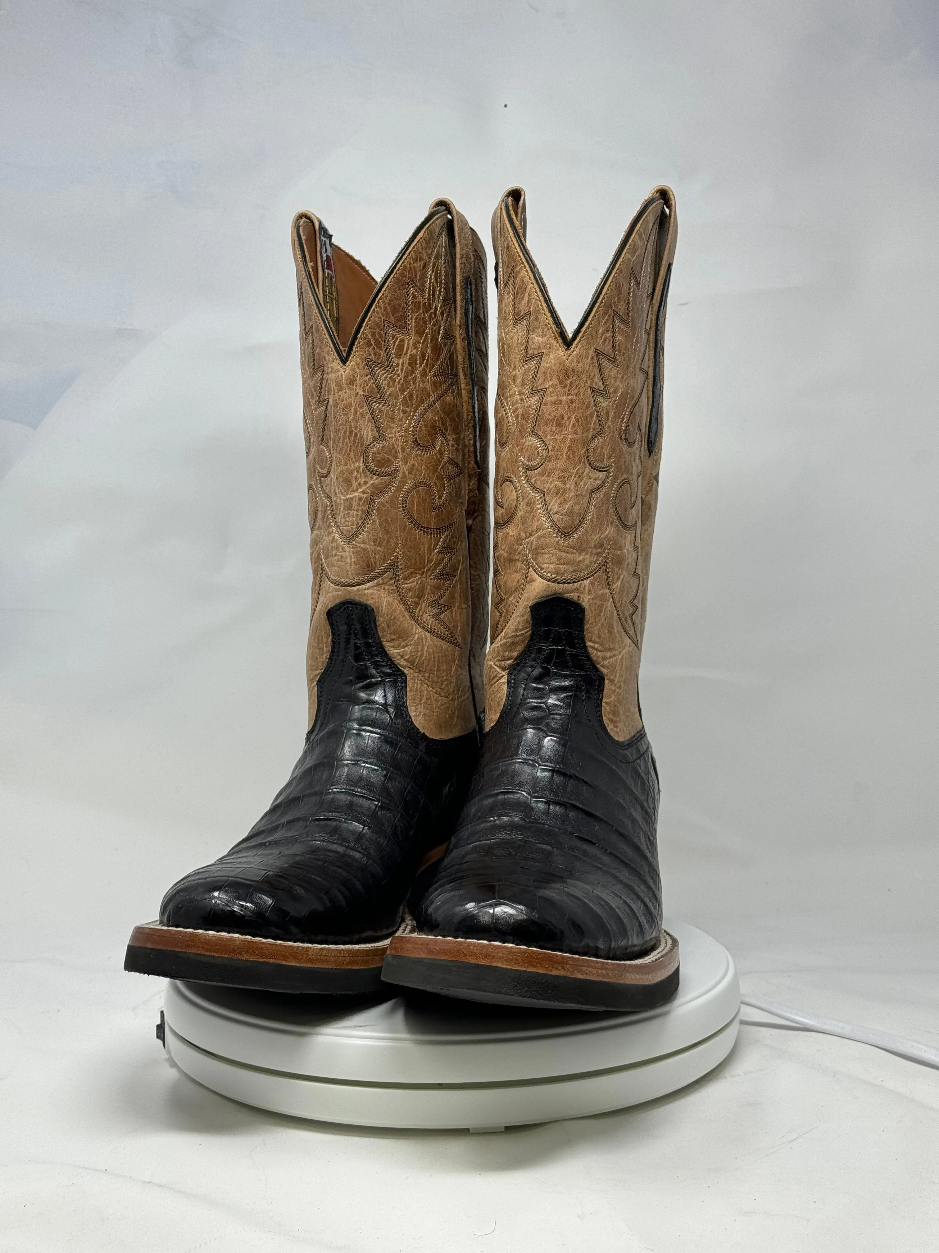 DJ2043 | Don Juan Boots Men's Caiman Belly Black 504 Toe