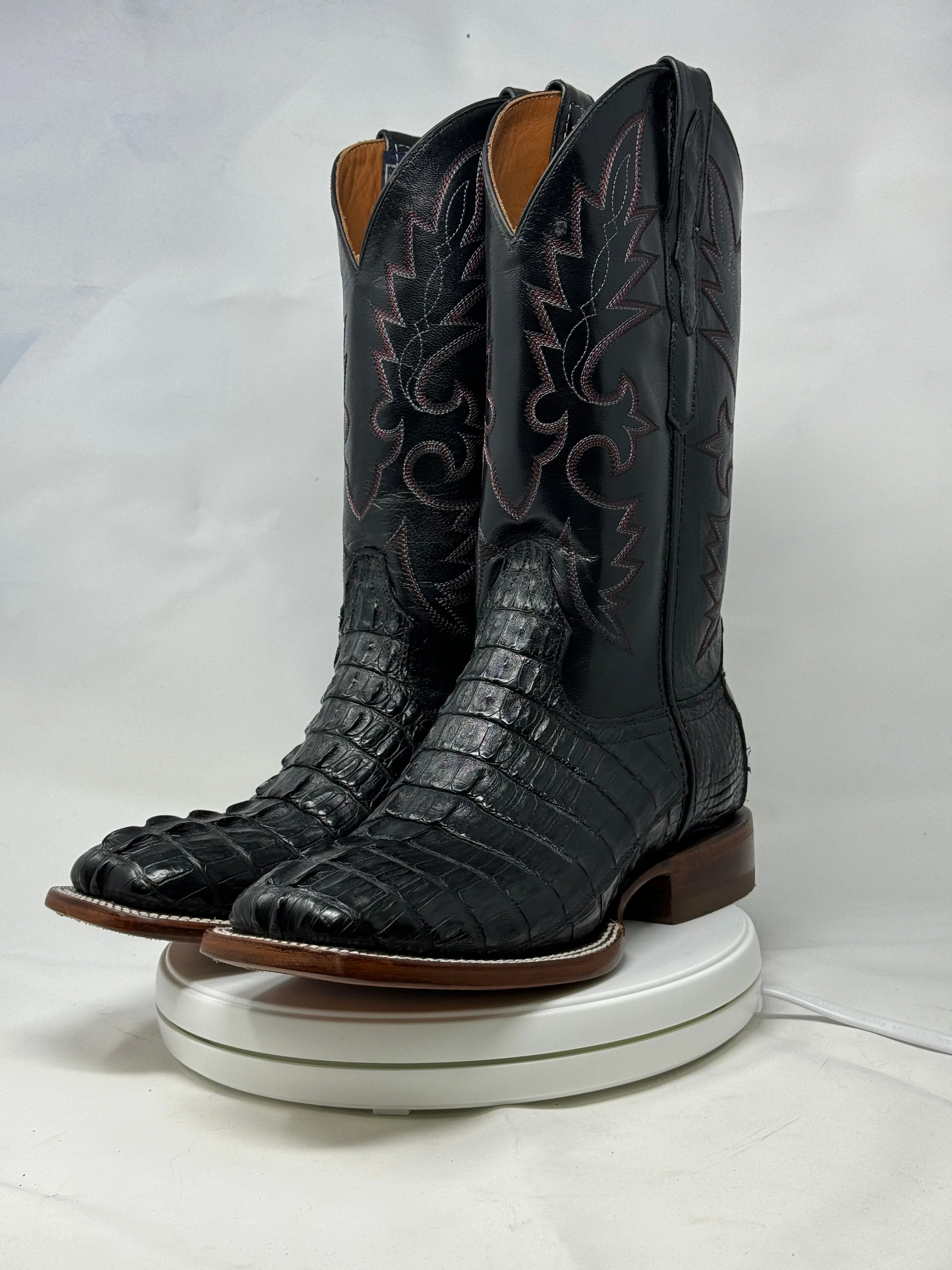 DJ2047 | Don Juan Boots Men's Caiman Tail Black H Toe P
