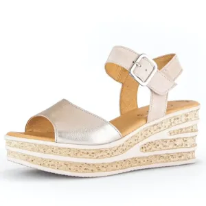 Gabor Twirl Wedge Sandal 64.651 Light Gold Pudder