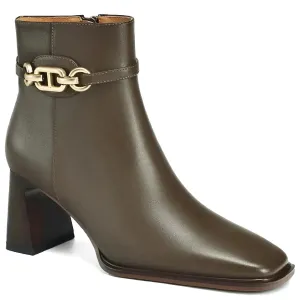 Gwen Leather Ankle Boots