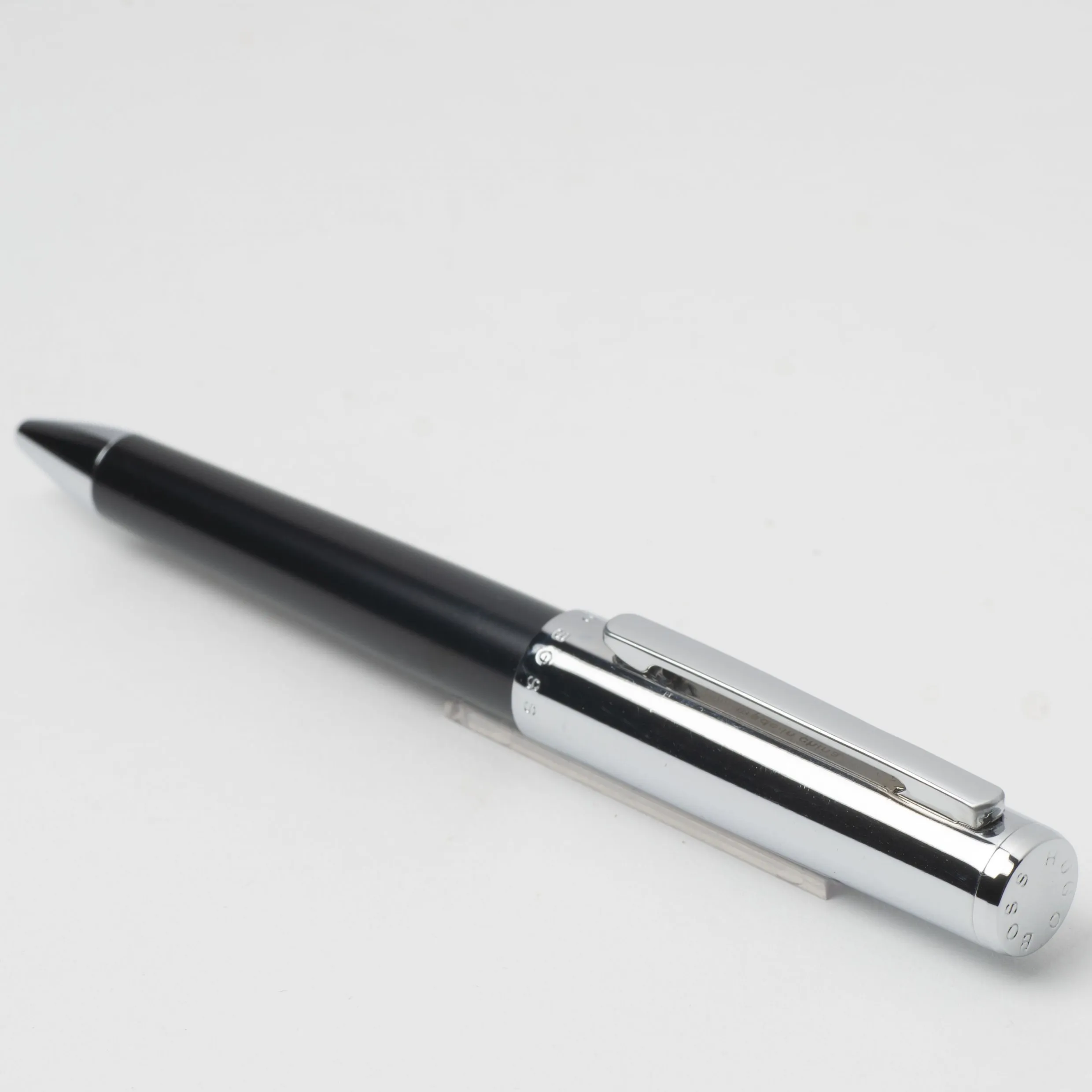 HUGO BOSS HSN9524B-Ballpoint pen Minimal Chrome