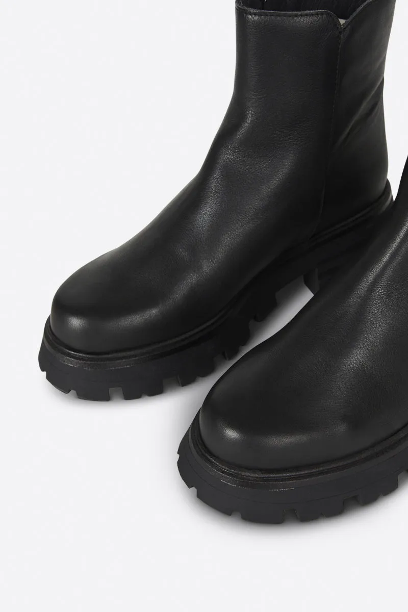 LARRY LUG SOLE BOOT