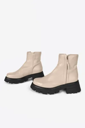 LARRY LUG SOLE BOOT