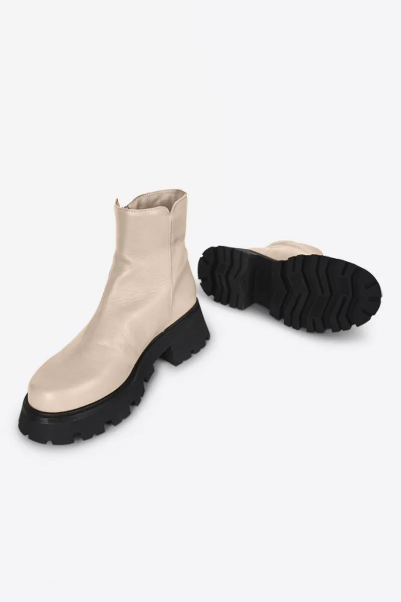 LARRY LUG SOLE BOOT