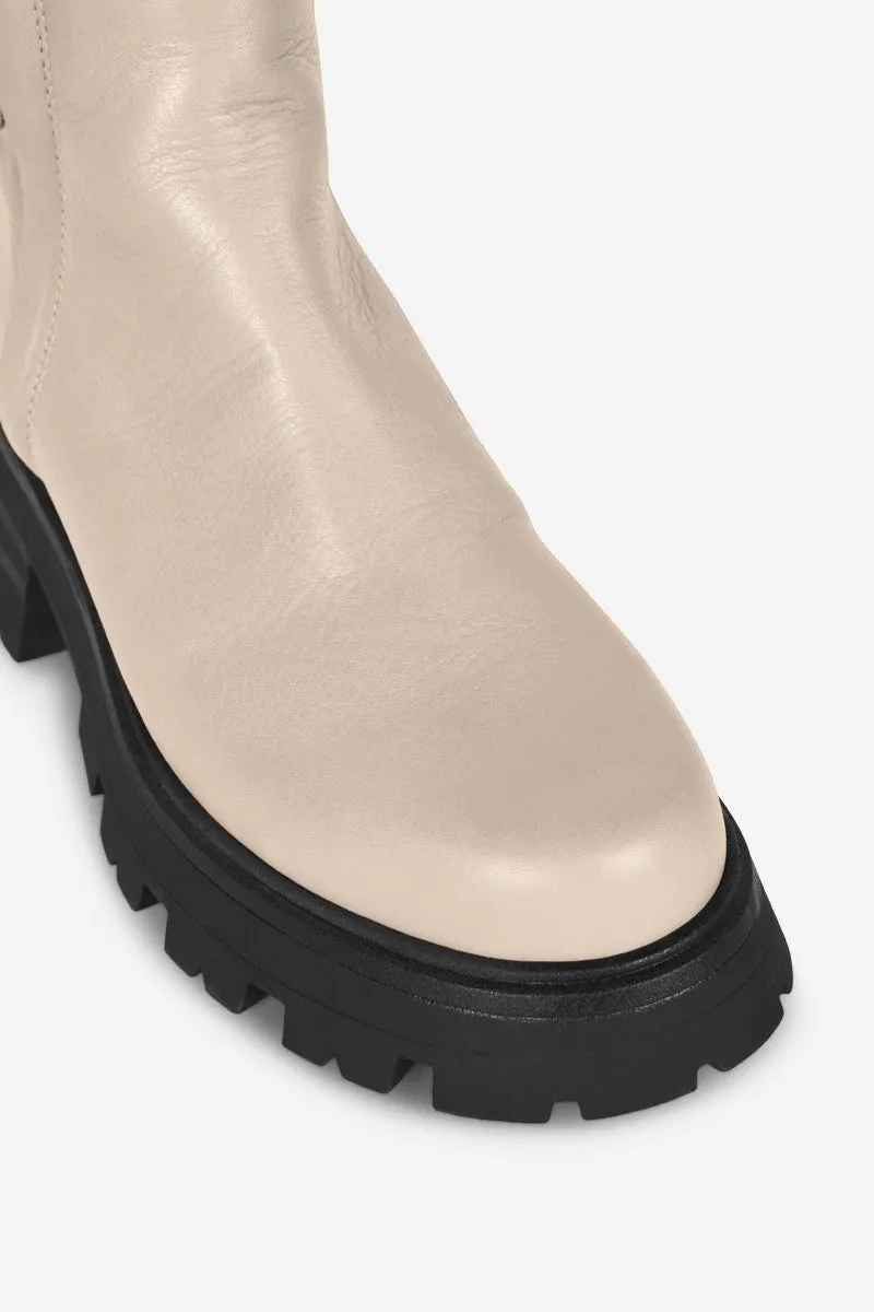 LARRY LUG SOLE BOOT