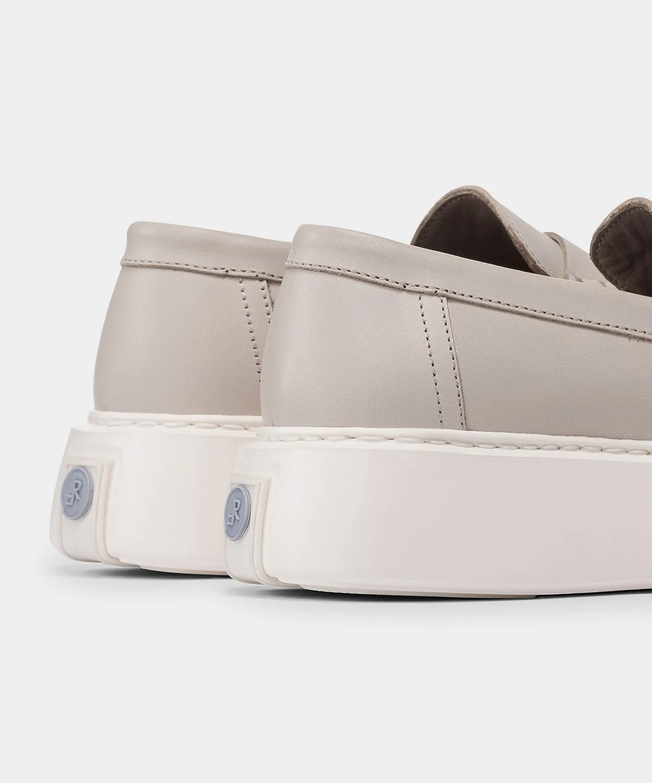Loafer Light Taupe Leather (W)