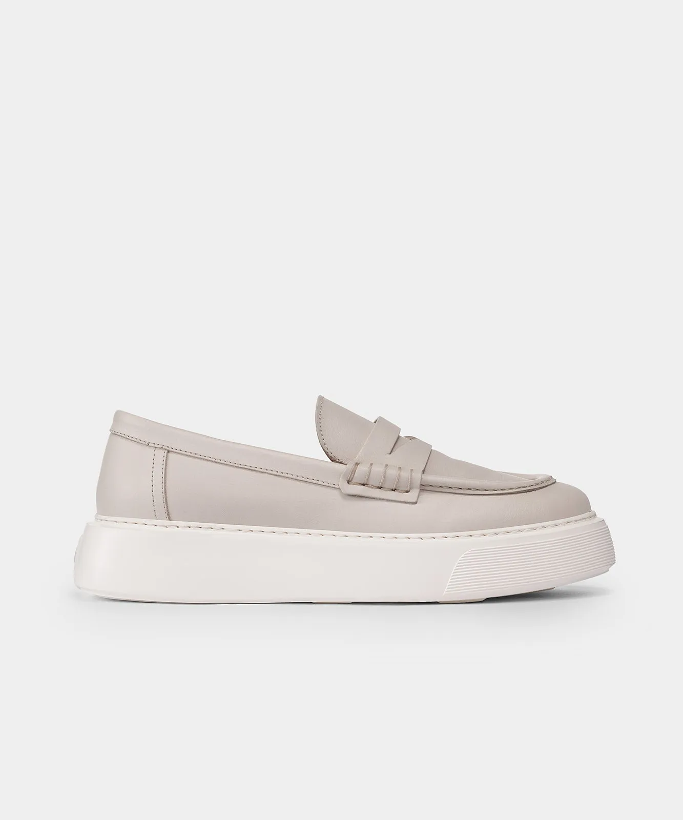 Loafer Light Taupe Leather (W)