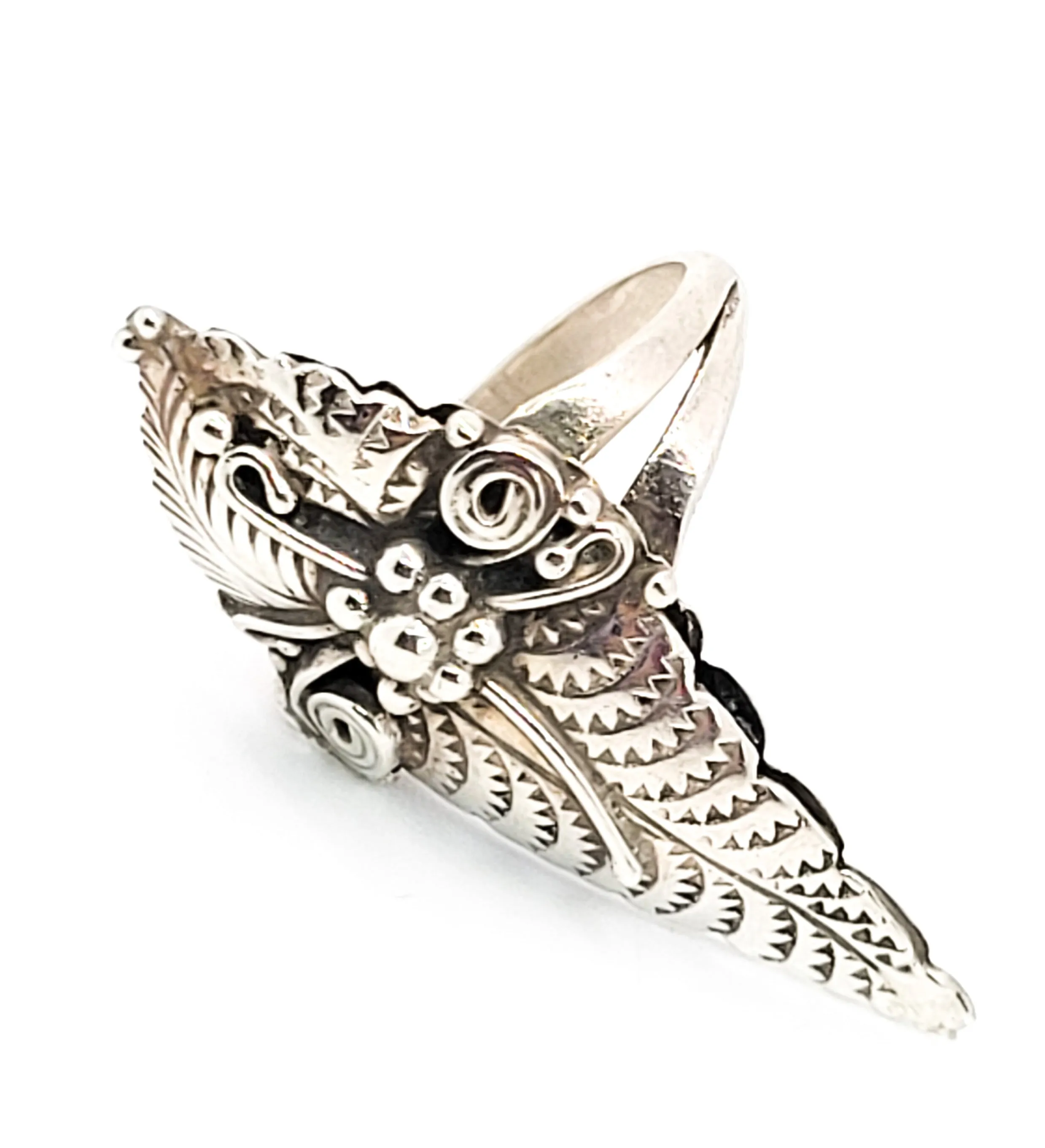 Native American Artisan handcrafted sterling silver feather vintage ring size 5.75