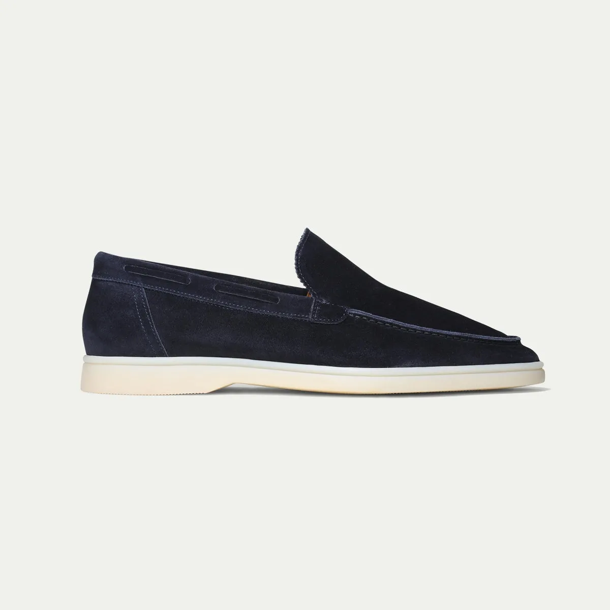 NAVY YACHT LOAFERS