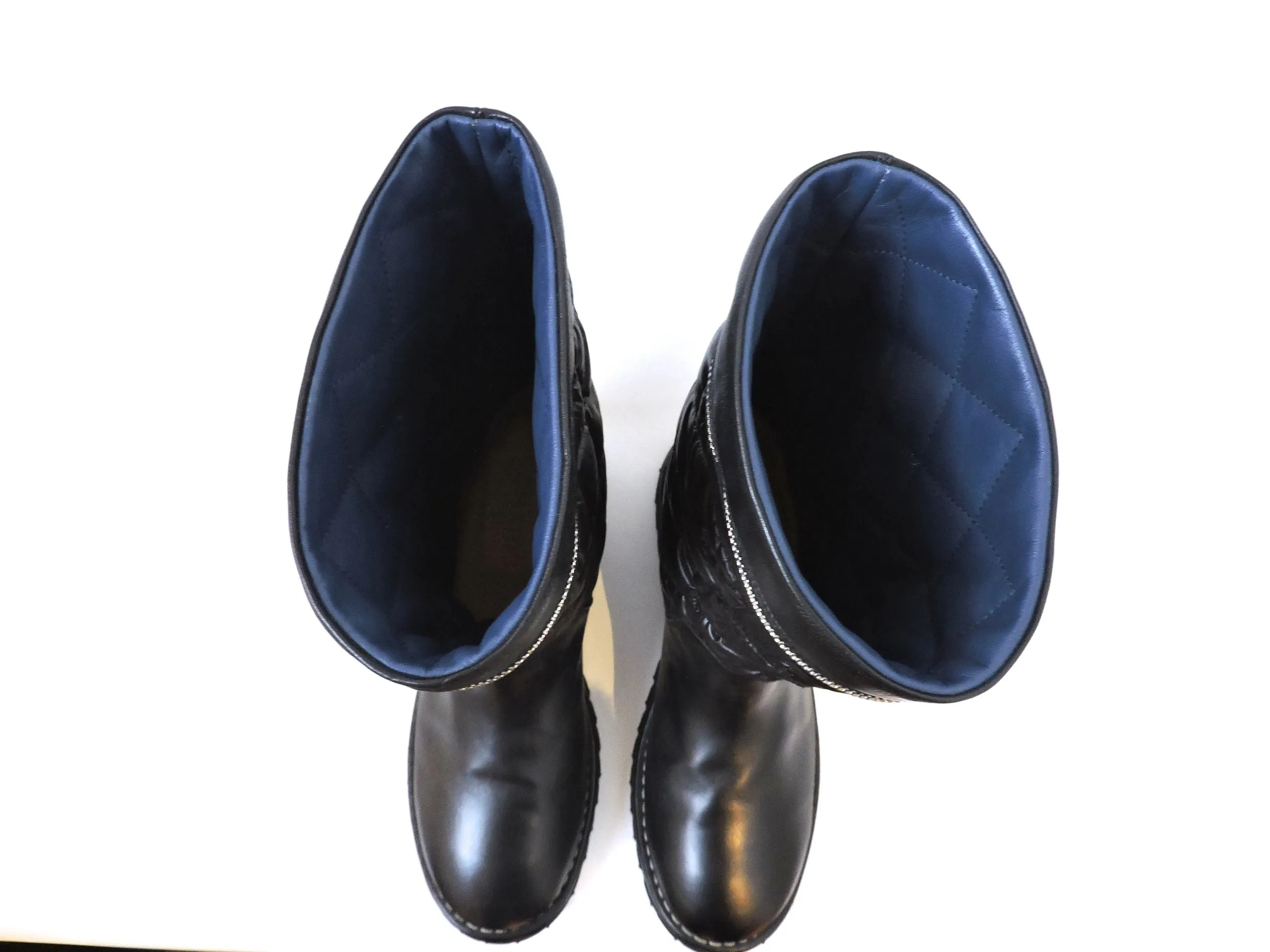 NEW Chanel Quilted Boot Size 41 It (11 Us)