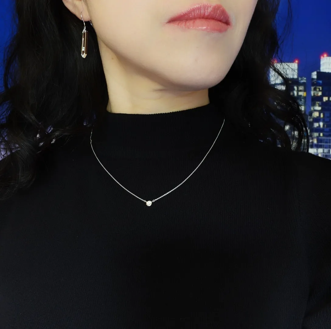 New York Minimal Diamond Pendant Silver