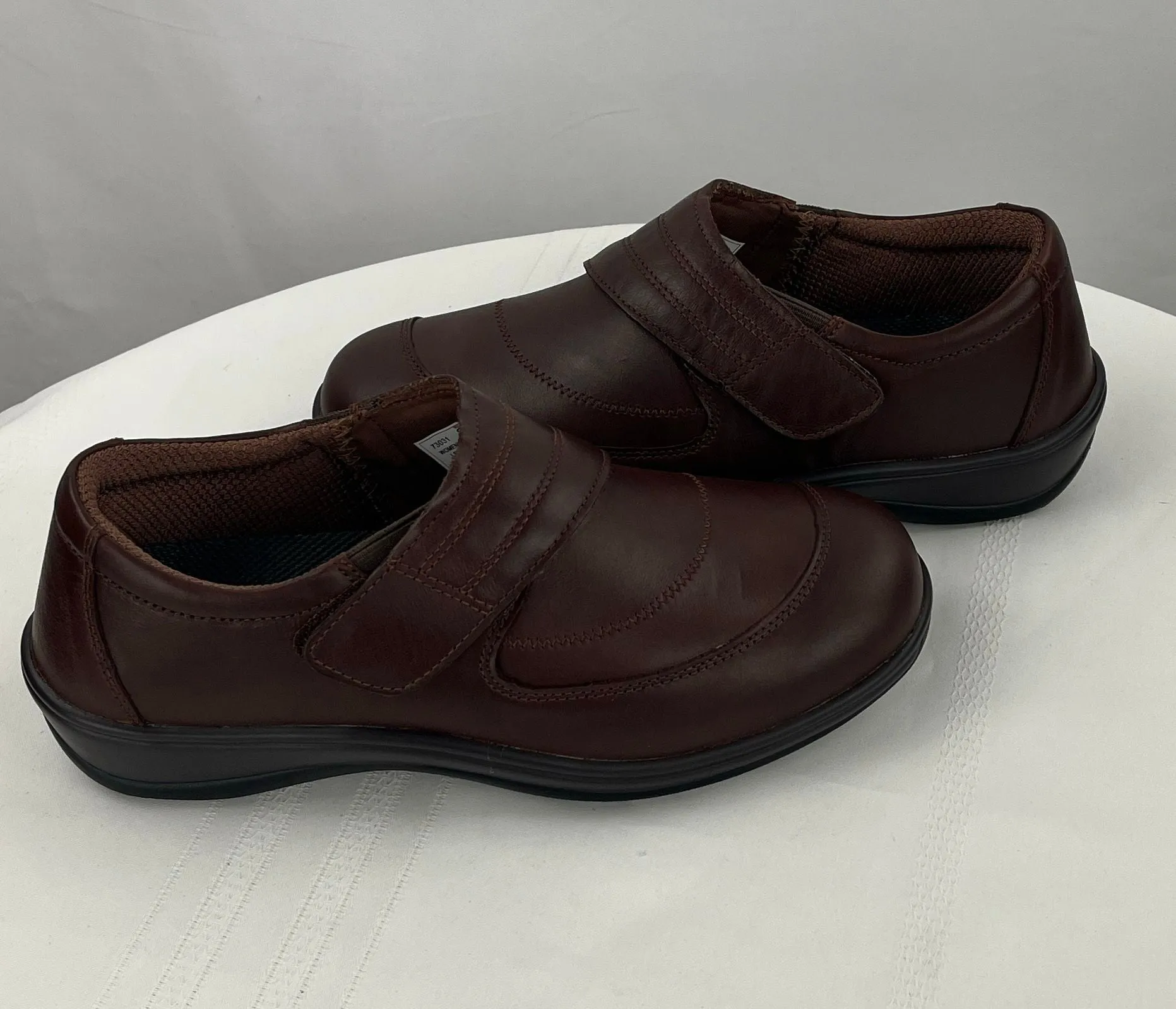 Orthofeet Women's Orthopedic Brown Leather Emily Casual Shoes Size 9 W NIB