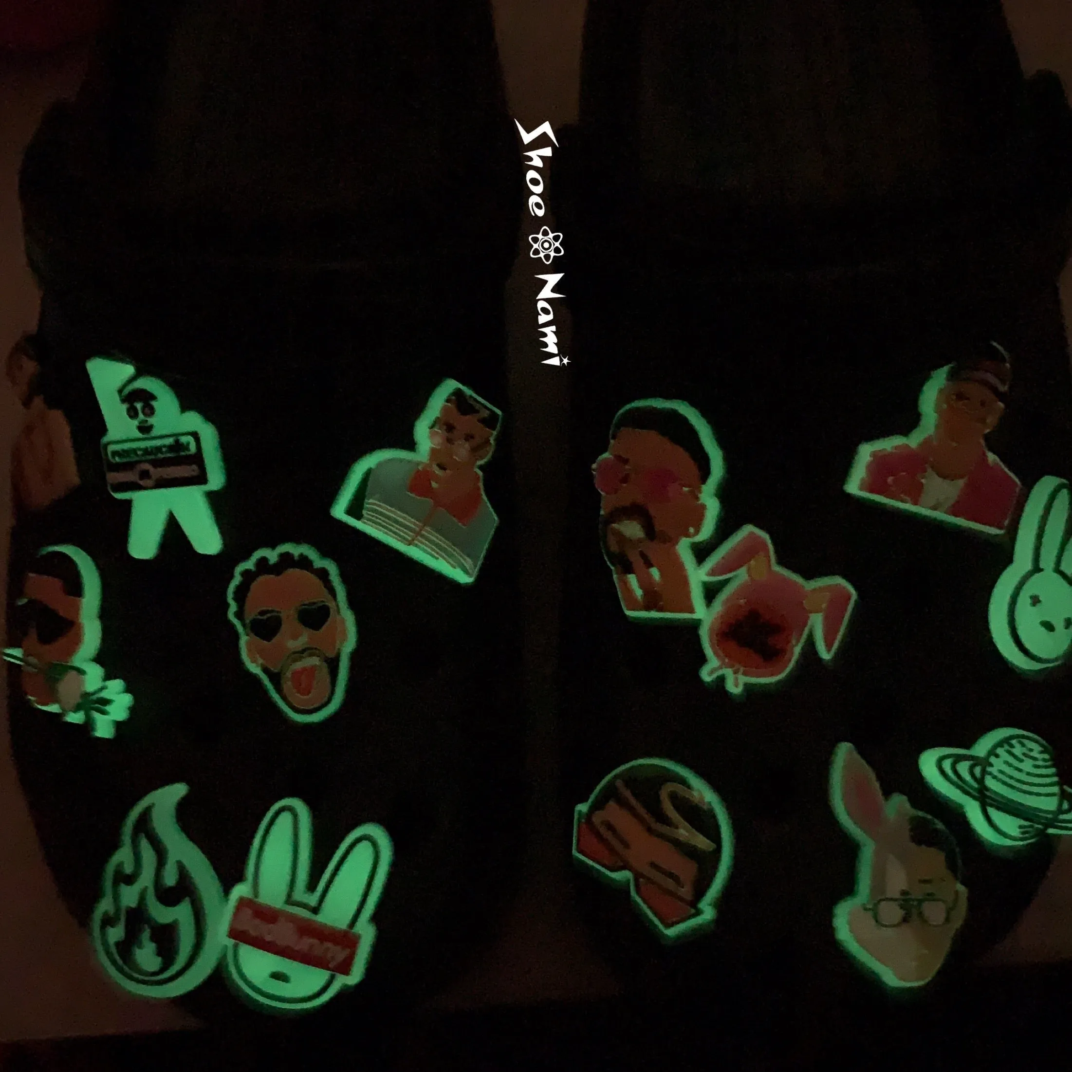 SHOE CHARMS - BAD BUNNY TONGUE