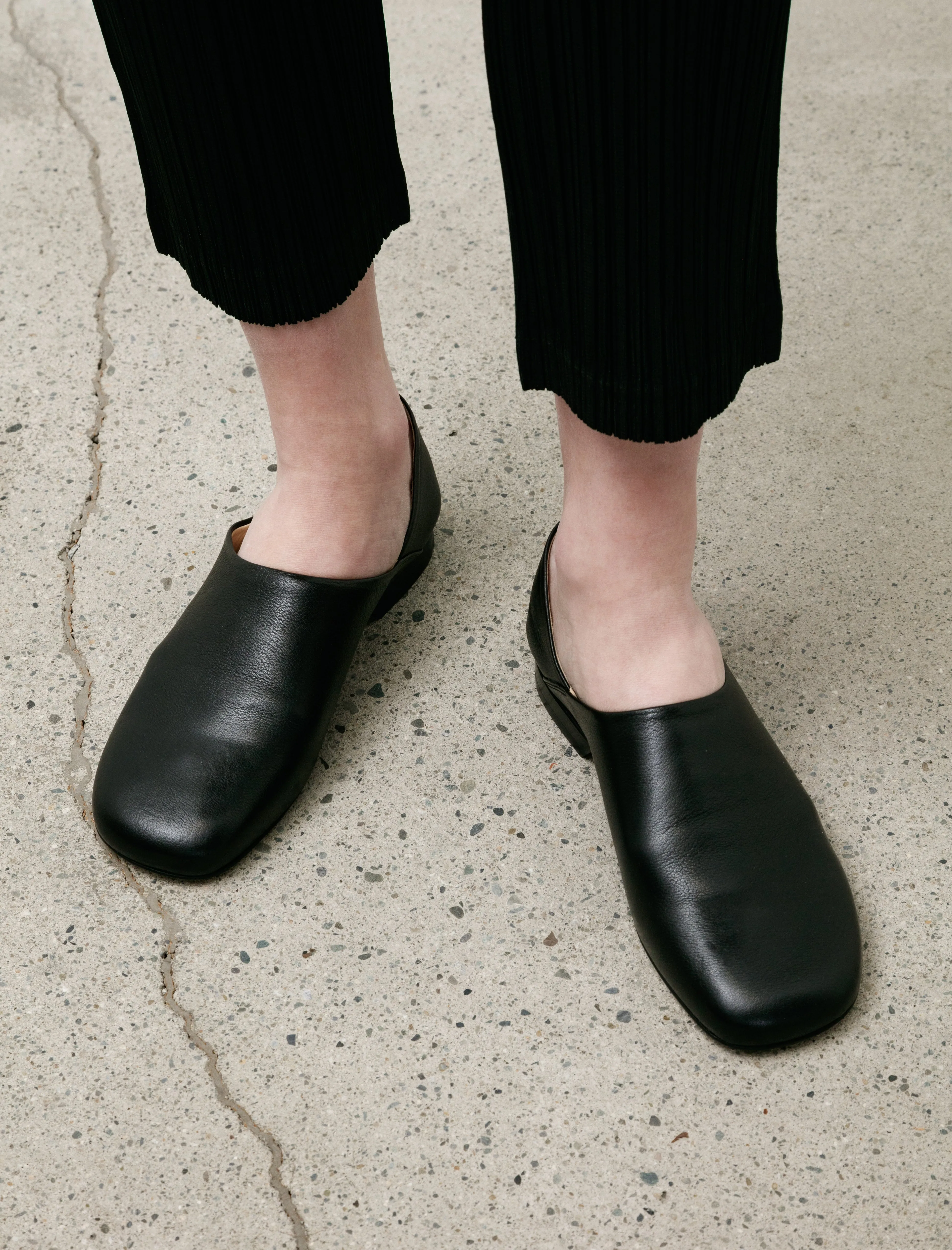 Slippers Black