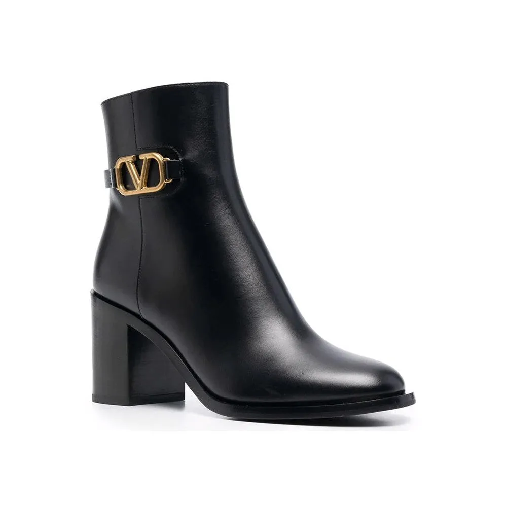 Valentino Garavani Vlogo plaque ankle boots